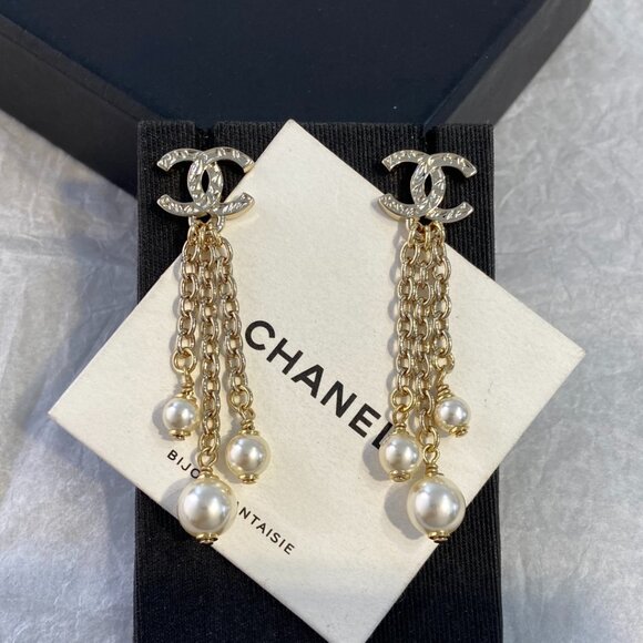 AUTH Chanel Pavé CC & Baroque Pearl Tassel Earrings - Picture 1 of 5
